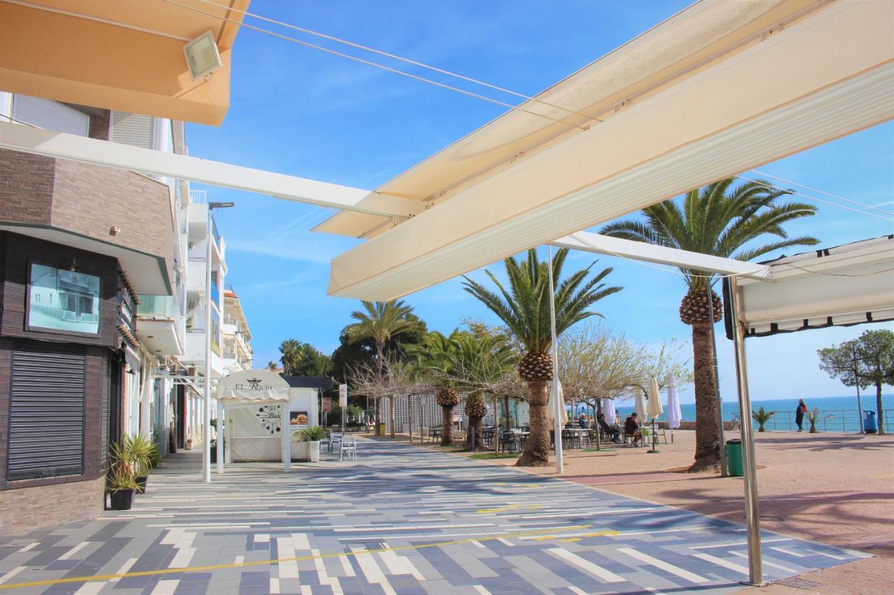 Luxury Beach House - Primera Linea Playa Cargador Albert Villas 阿尔考斯布里 外观 照片