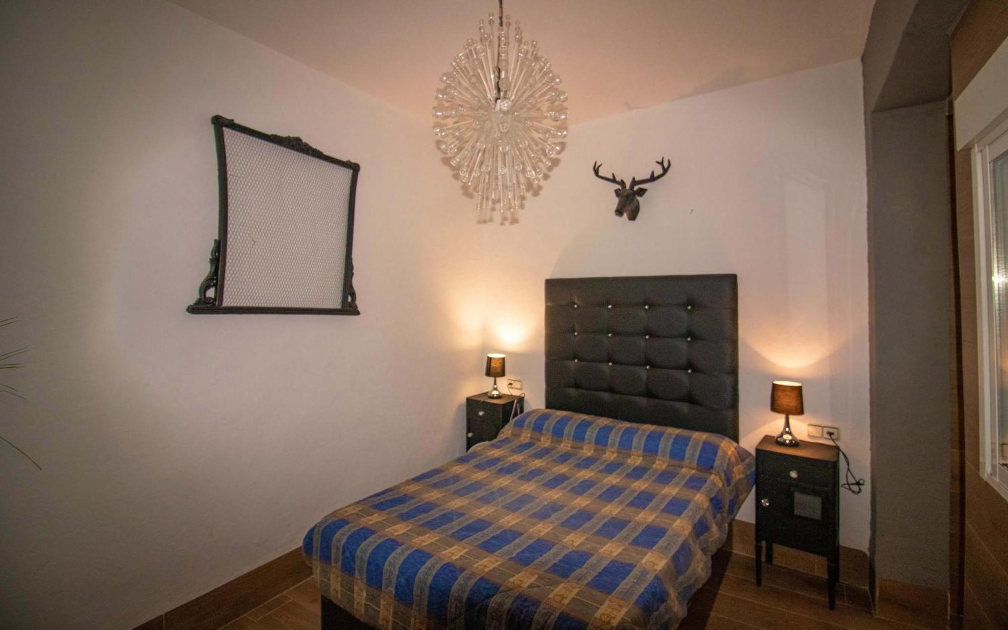 Luxury Beach House - Primera Linea Playa Cargador Albert Villas 阿尔考斯布里 外观 照片